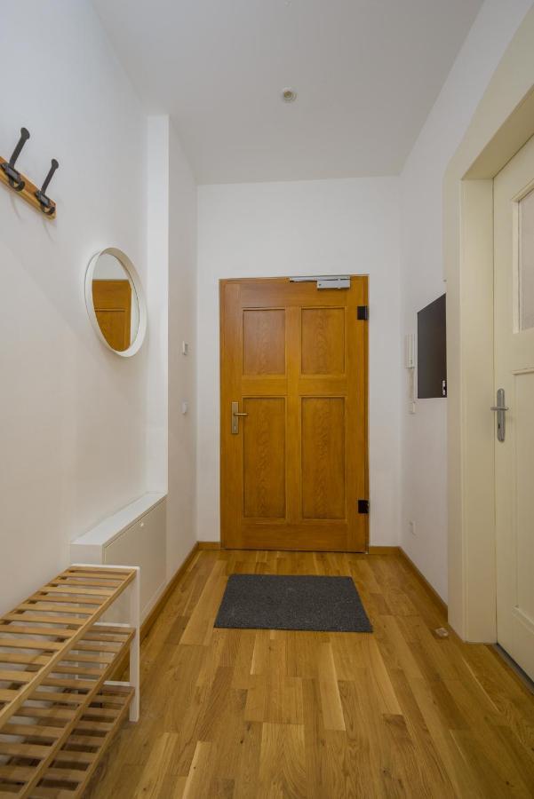 Arbio I Retro Apart Near Leipzig Hauptbahnhof Zewnętrze zdjęcie