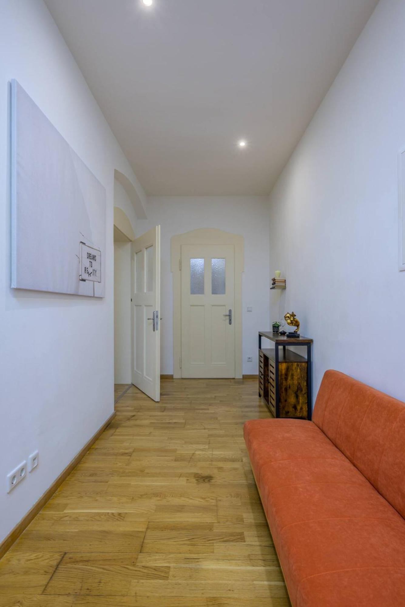 Arbio I Retro Apart Near Leipzig Hauptbahnhof Zewnętrze zdjęcie